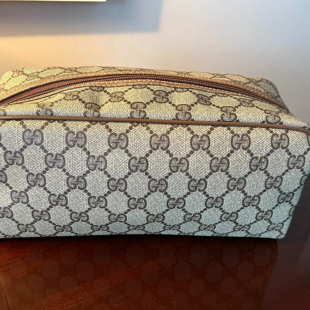 Vintage Gucci Men's Toiletry Kit